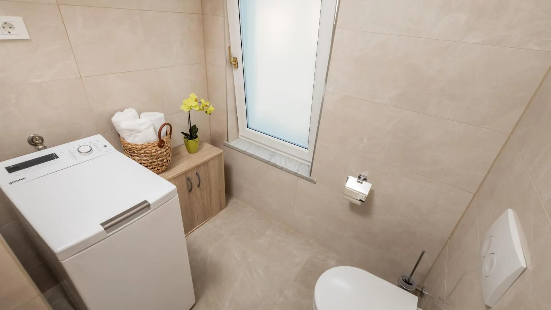Apartment Marina -1St Row To The Sea With Private Parking Opatija Croatia